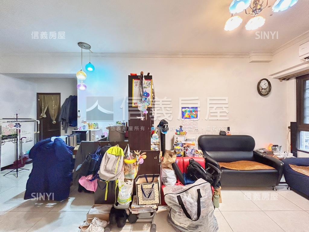 專任！仰望之星大三房車位房屋室內格局與周邊環境