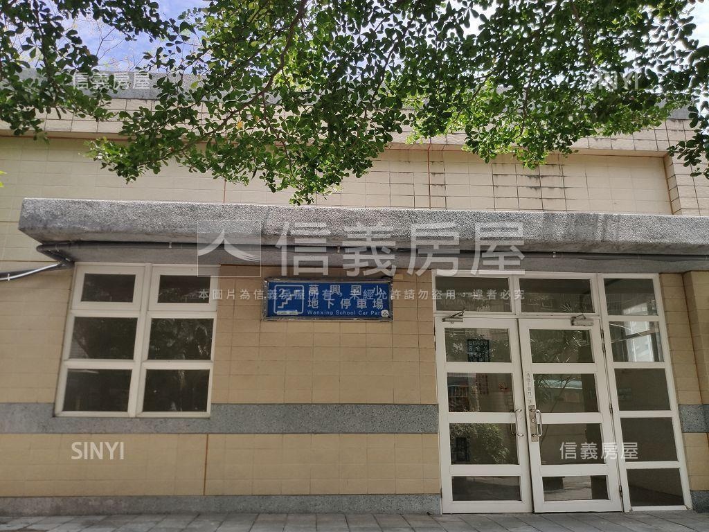 新光路置產首選黃金公寓房屋室內格局與周邊環境
