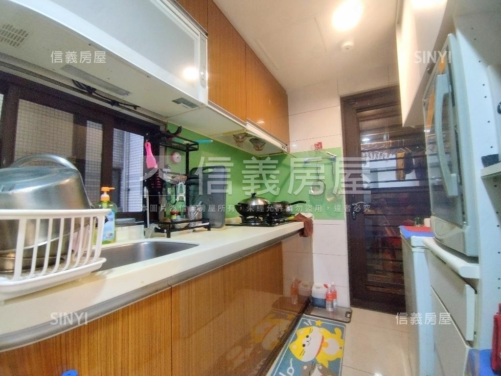 京站一品優質大三房房屋室內格局與周邊環境