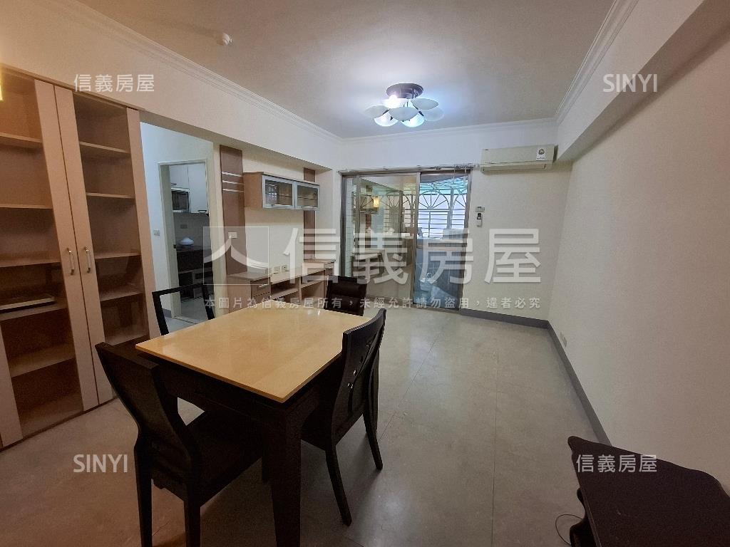 青年國宅漂亮三房房屋室內格局與周邊環境