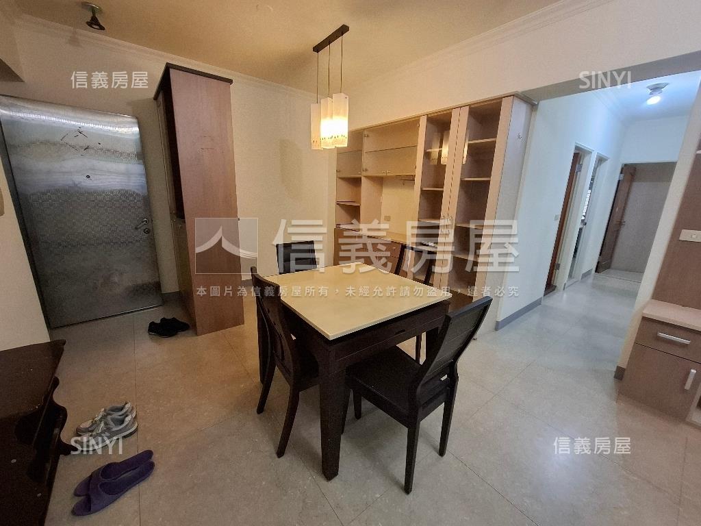 青年國宅漂亮三房房屋室內格局與周邊環境