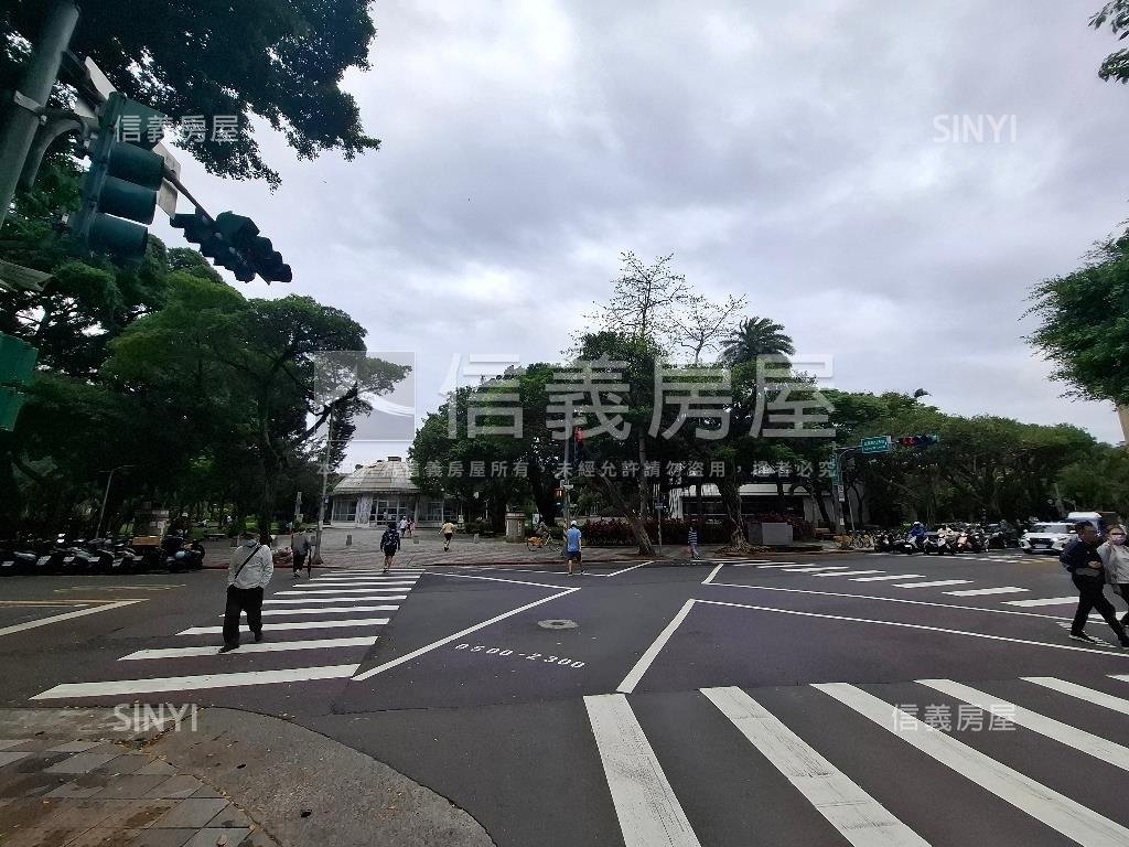 青年國宅漂亮三房房屋室內格局與周邊環境