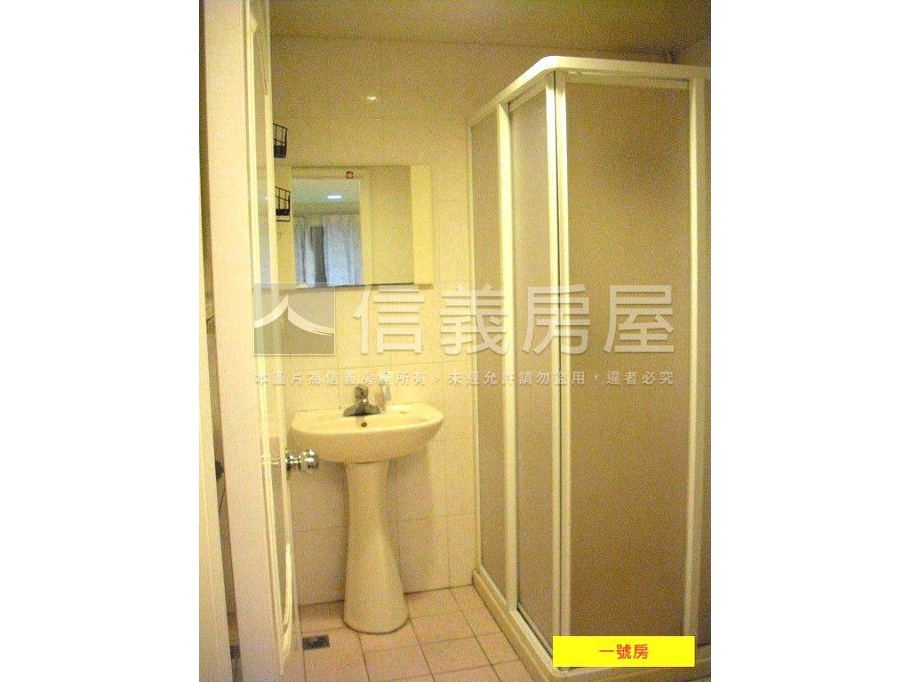 忠孝復興國泰景園地點棒房屋室內格局與周邊環境