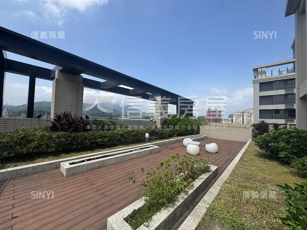 幸褔樂高樓美三房房屋室內格局與周邊環境