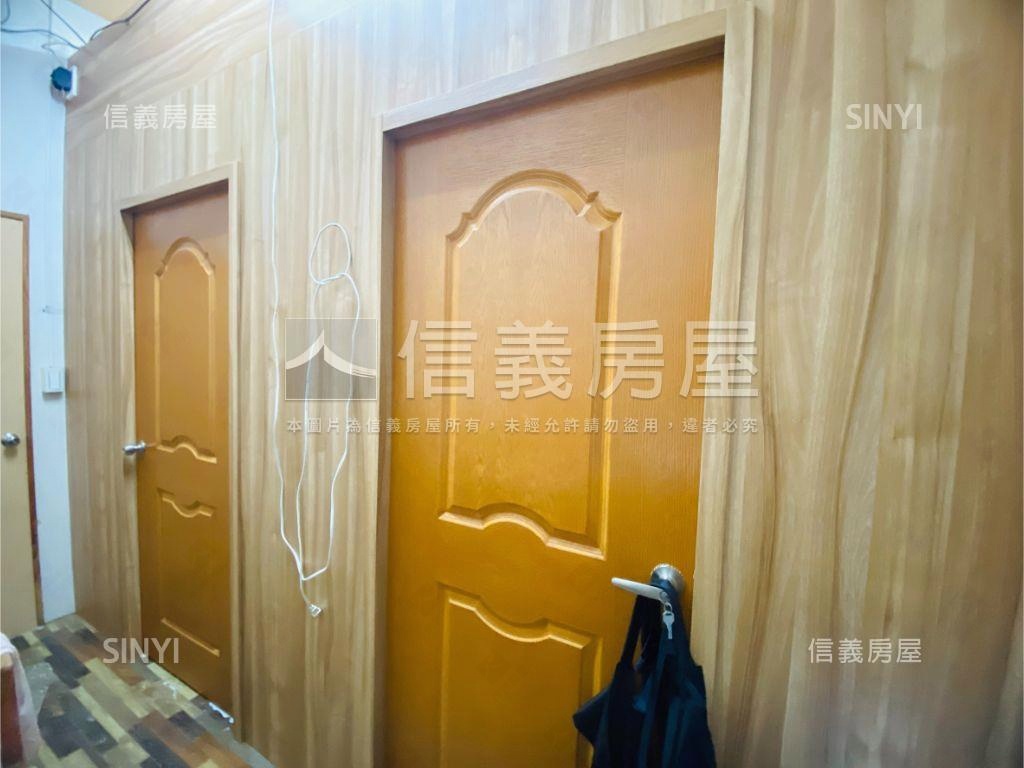 仁政街１樓店面房屋室內格局與周邊環境