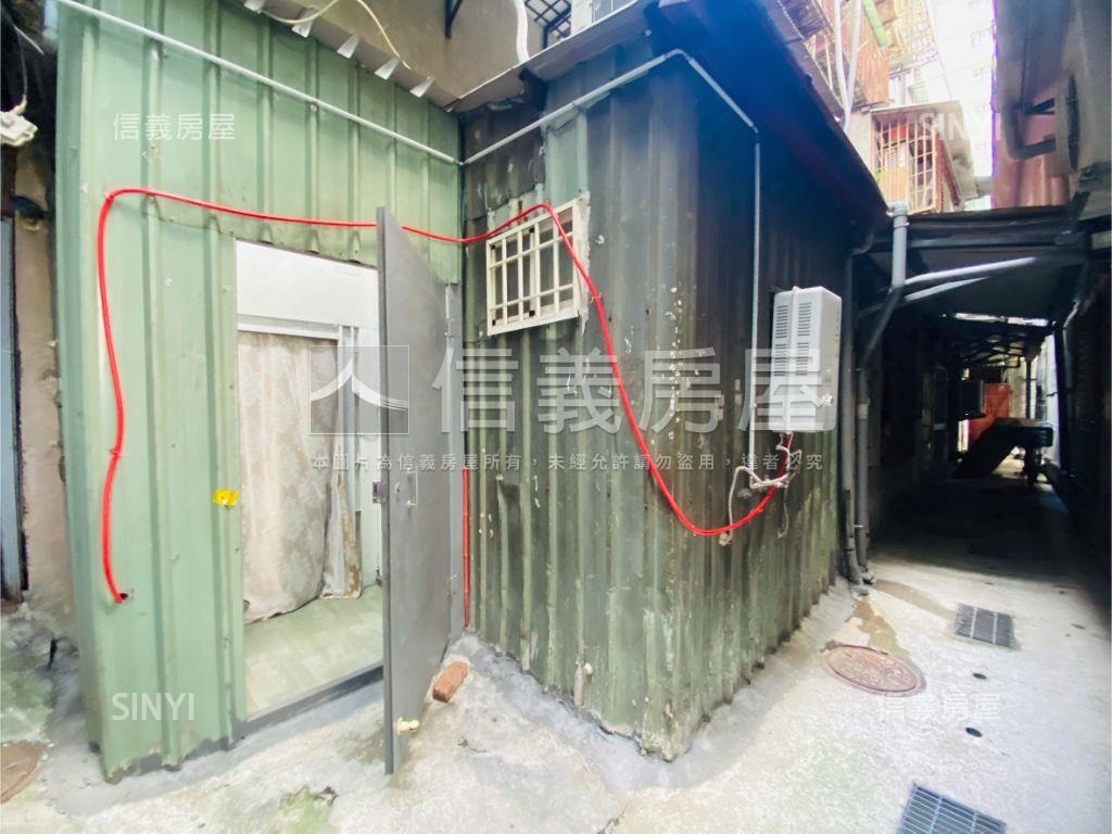 仁政街１樓店面房屋室內格局與周邊環境