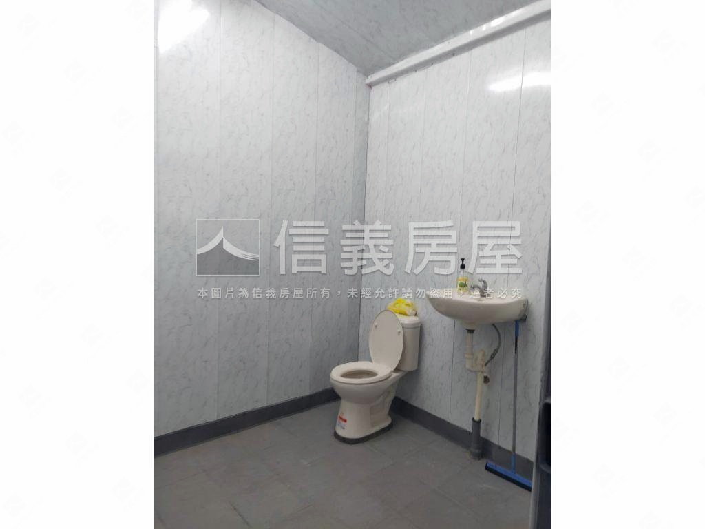 仁政街１樓店面房屋室內格局與周邊環境