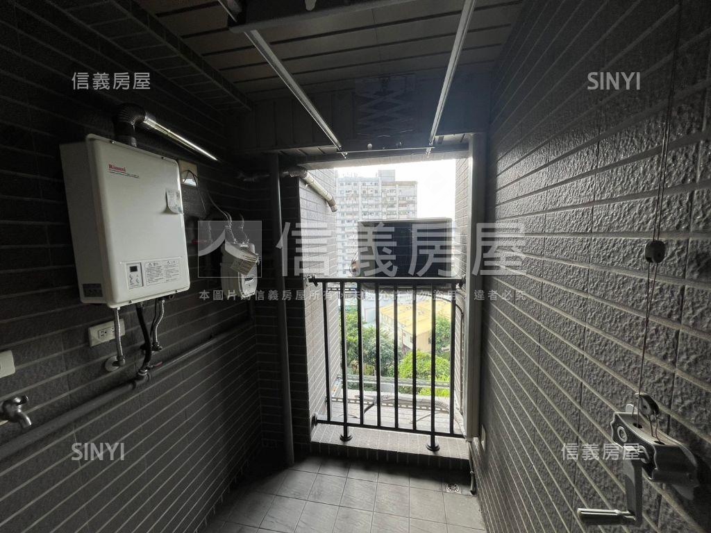 稀有釋出兩房平車視野戶房屋室內格局與周邊環境