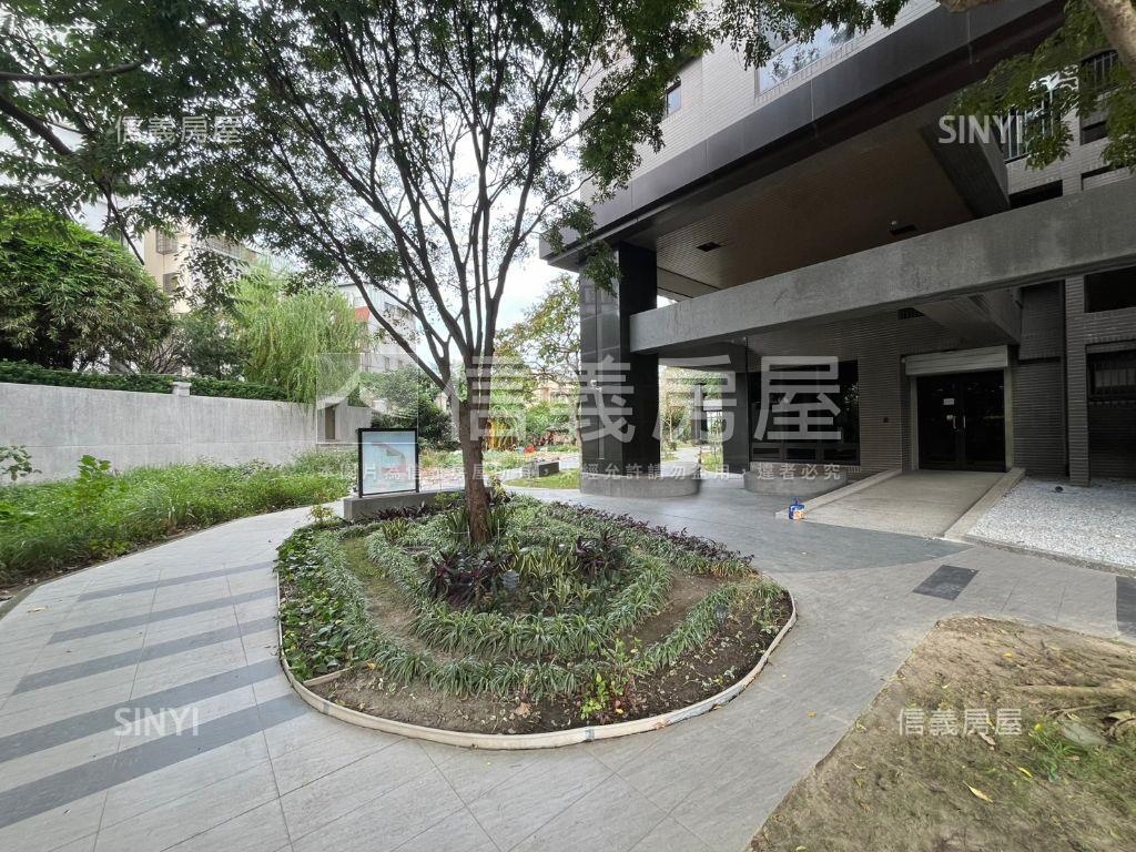 稀有釋出兩房平車視野戶房屋室內格局與周邊環境