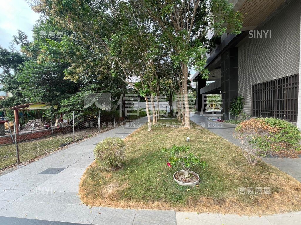 稀有釋出兩房平車視野戶房屋室內格局與周邊環境