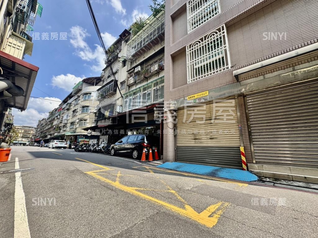 專任＊幸福成家優質華廈房屋室內格局與周邊環境