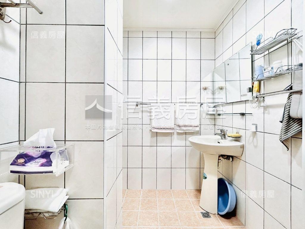 稀有釋出西屯三樓典雅公寓房屋室內格局與周邊環境