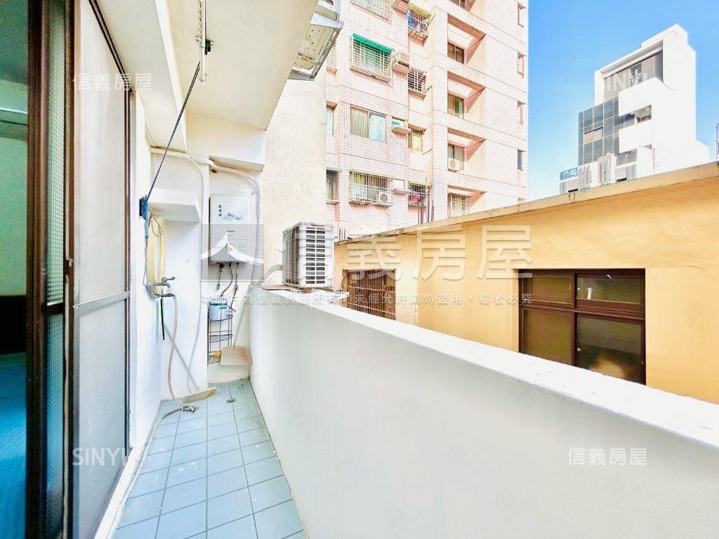 稀有釋出西屯三樓典雅公寓房屋室內格局與周邊環境