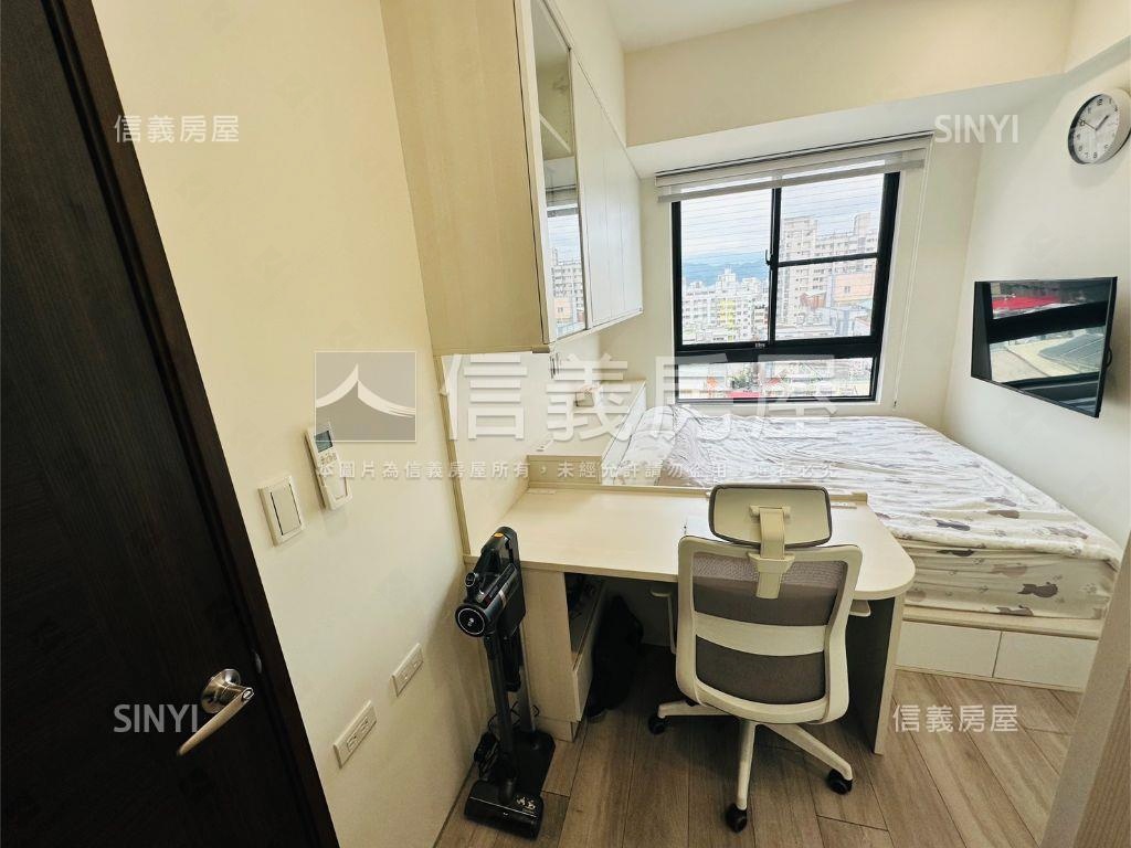 大里一期美三房附平車房屋室內格局與周邊環境