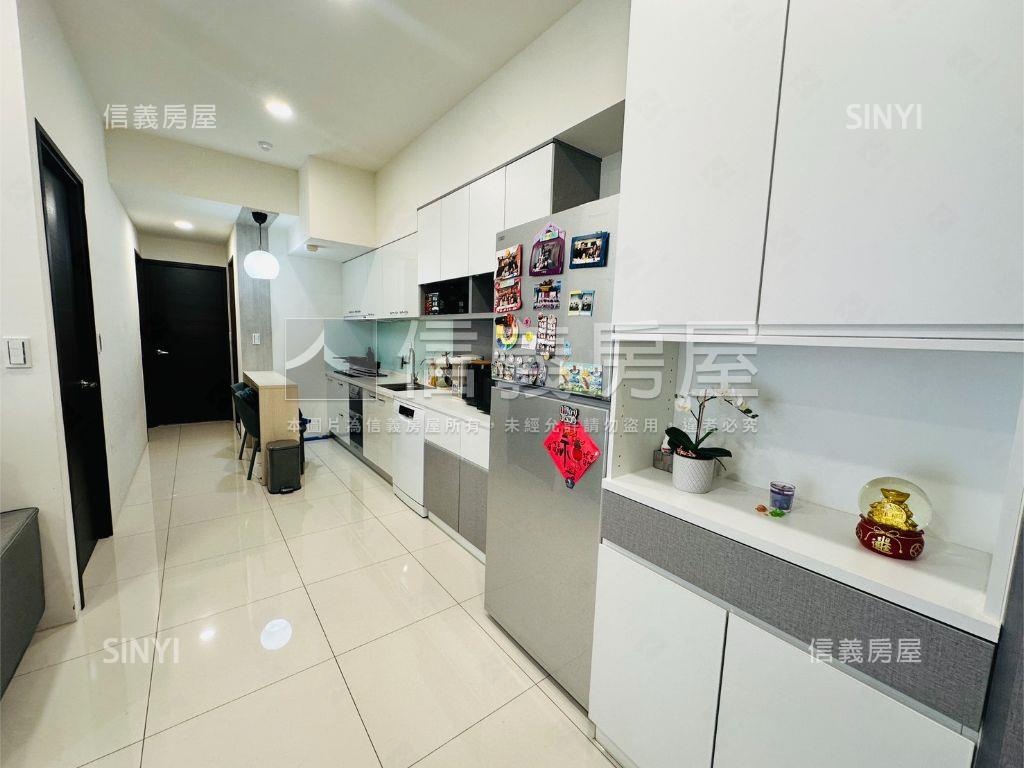 大里一期美三房附平車房屋室內格局與周邊環境