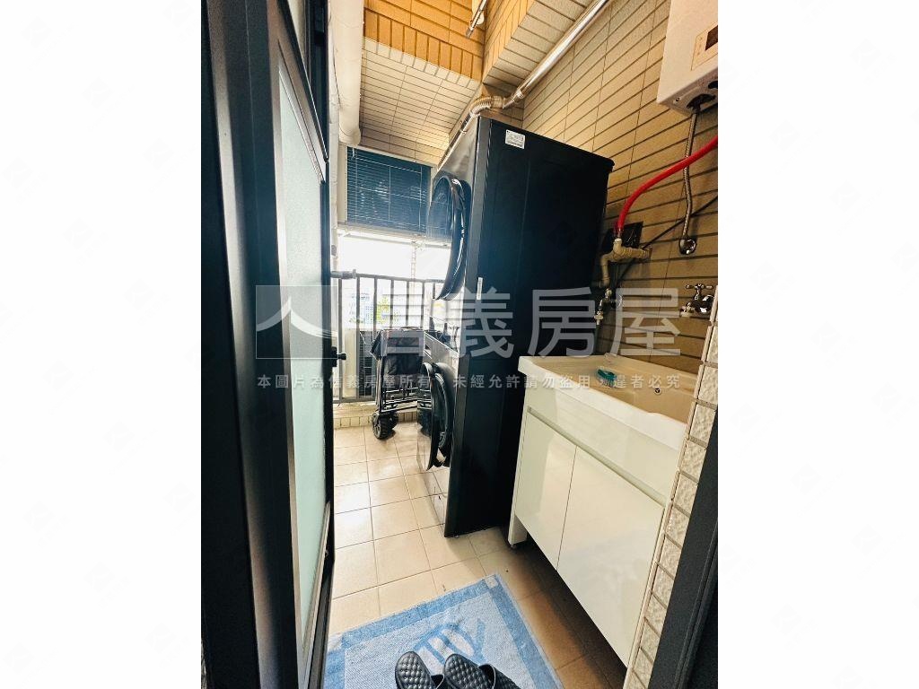 大里一期美三房附平車房屋室內格局與周邊環境