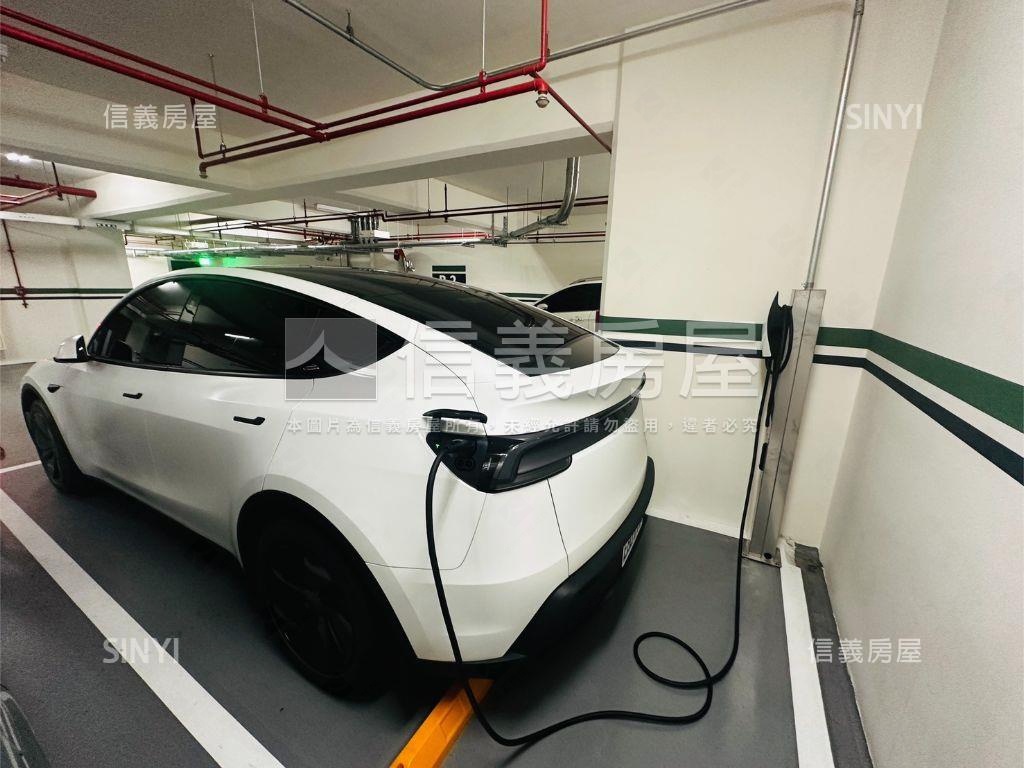 大里一期美三房附平車房屋室內格局與周邊環境