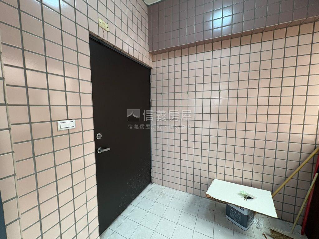 低總價！！國寶江山美三房房屋室內格局與周邊環境
