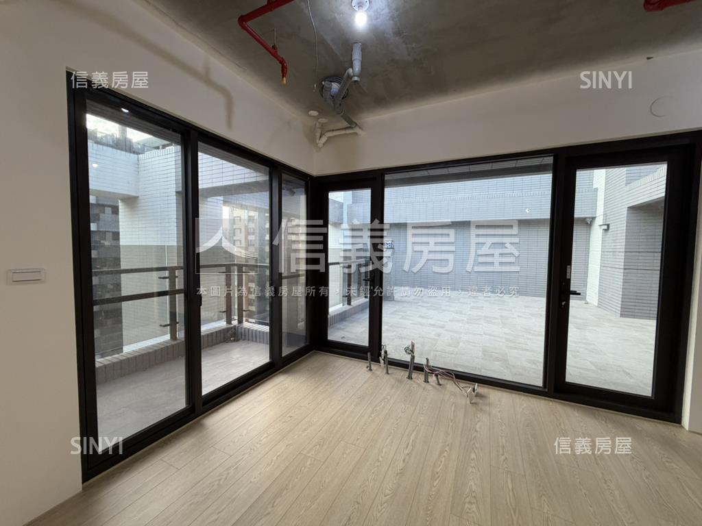 稀有！麗江星漾套房露臺戶房屋室內格局與周邊環境