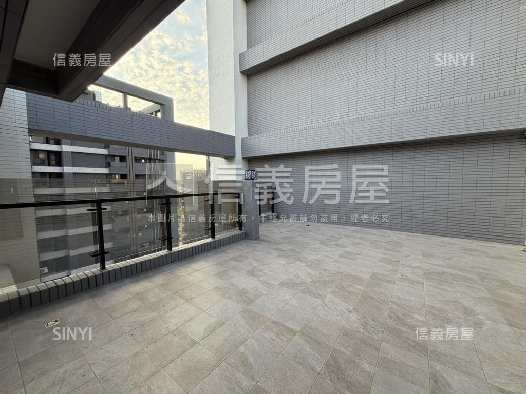 稀有！麗江星漾套房露臺戶房屋室內格局與周邊環境