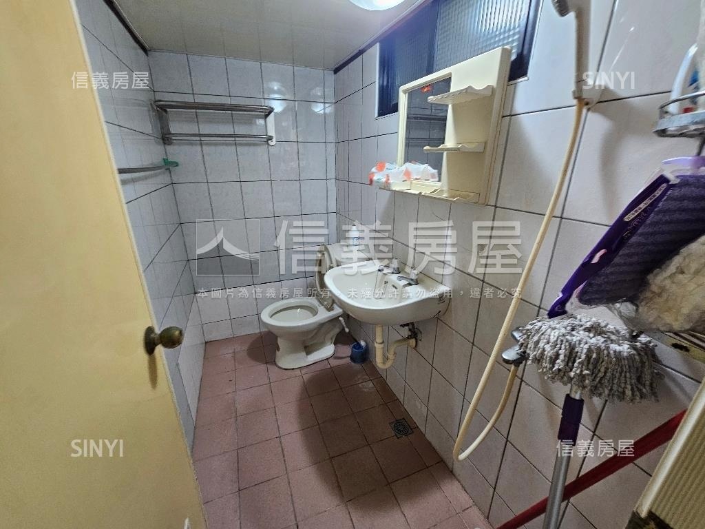 重陽路青春一樓房屋室內格局與周邊環境