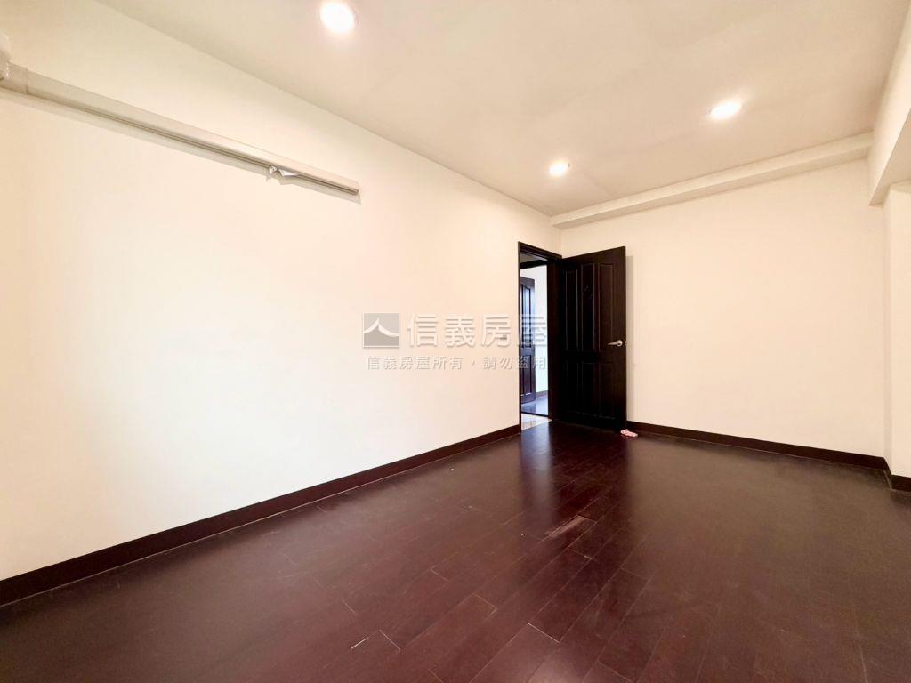 中西區｜湖美臻品雙車美墅房屋室內格局與周邊環境