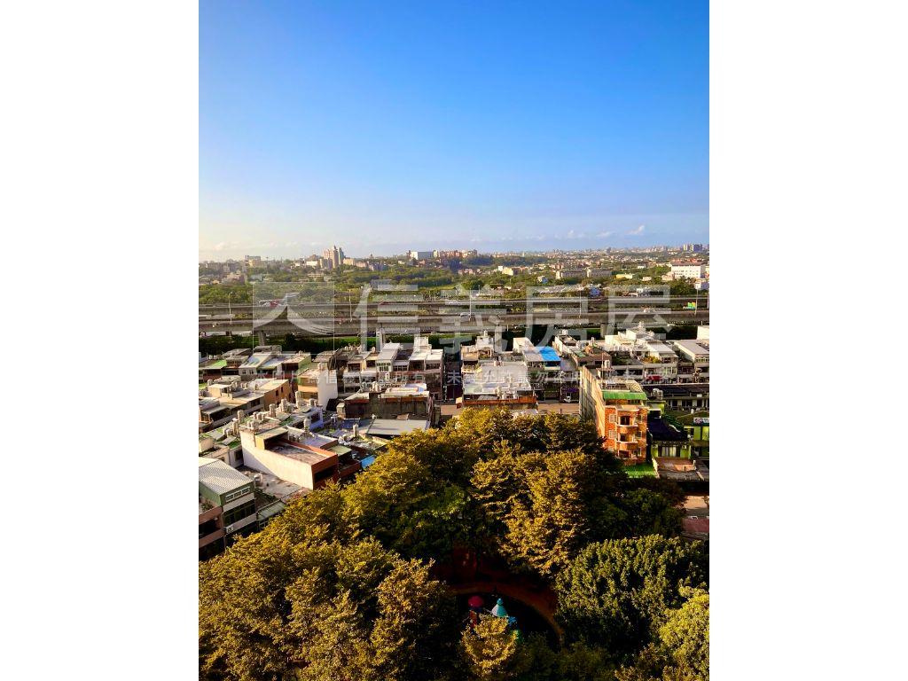 忻津知稀有景觀三房車位房屋室內格局與周邊環境