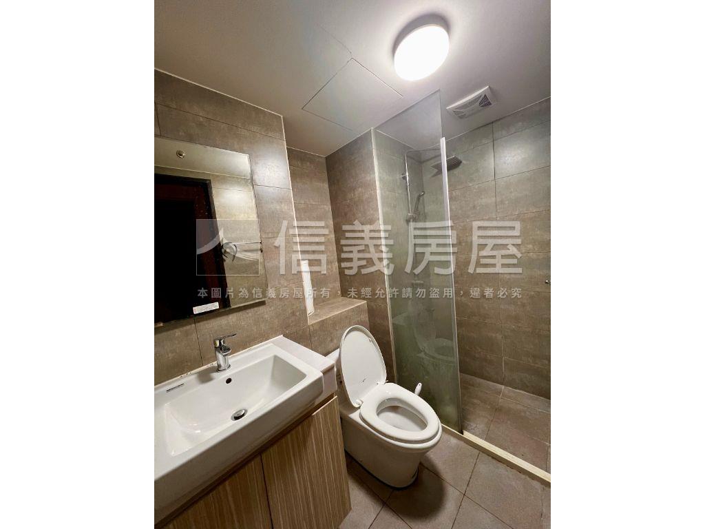 忻津知稀有景觀三房車位房屋室內格局與周邊環境