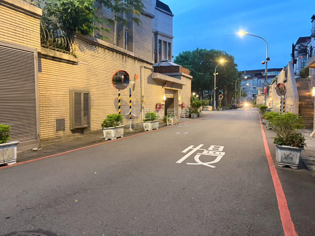 都市＊綠洲別墅房屋室內格局與周邊環境
