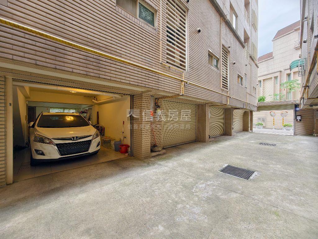 都市＊綠洲別墅房屋室內格局與周邊環境