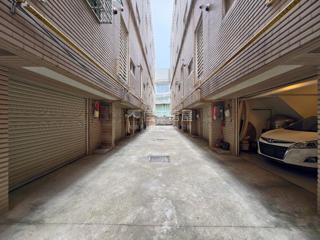 都市＊綠洲別墅房屋室內格局與周邊環境
