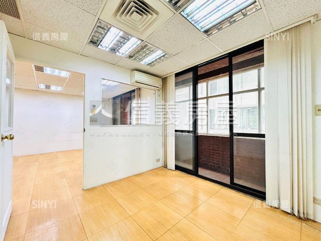 稀有低總建國北路高樓住辦房屋室內格局與周邊環境