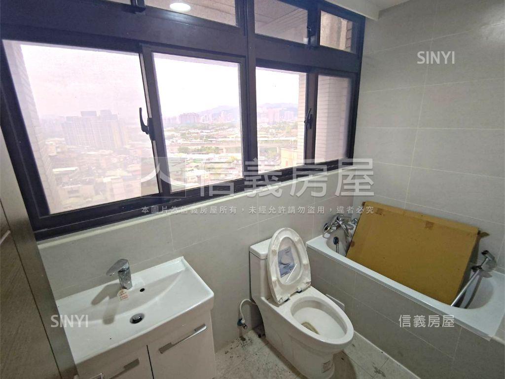 安康高樓美套房帶車位房屋室內格局與周邊環境