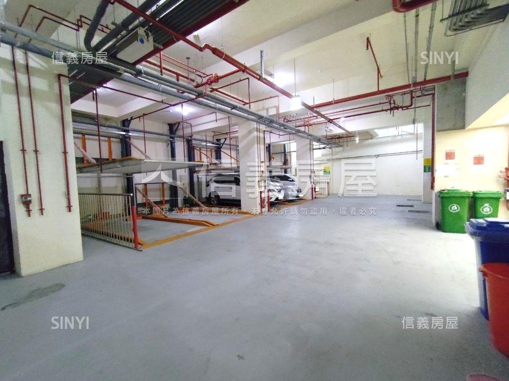 安康高樓美套房帶車位房屋室內格局與周邊環境