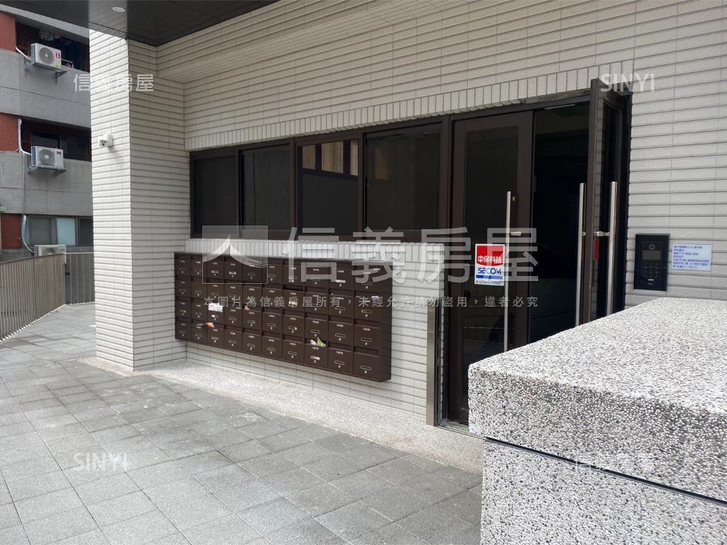 安康高樓美套房帶車位房屋室內格局與周邊環境