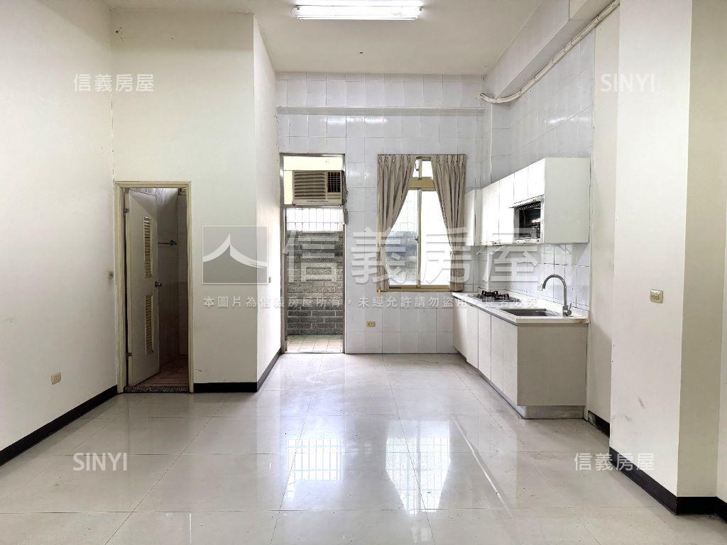 虎尾寮｜正裕信路金店面房屋室內格局與周邊環境