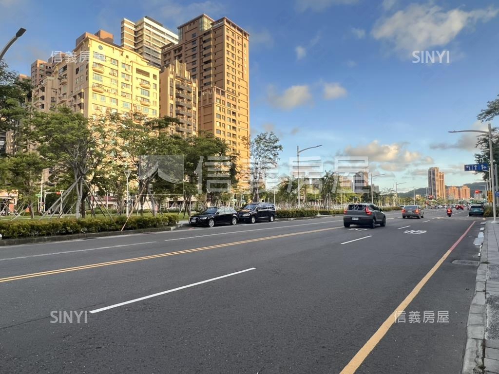 面綠廊道翠華路三樓透天房屋室內格局與周邊環境