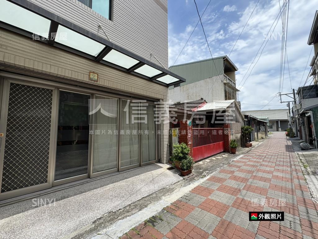 中正路面寬約９米房屋室內格局與周邊環境