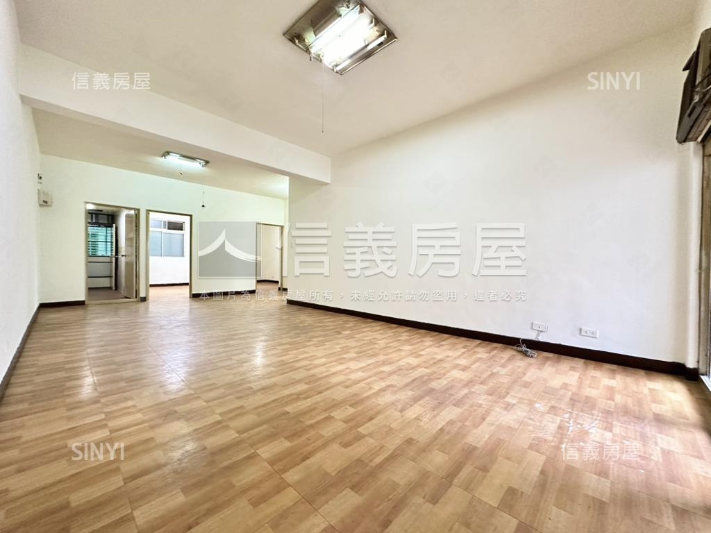 民享國泰邊間採光三樓房屋室內格局與周邊環境