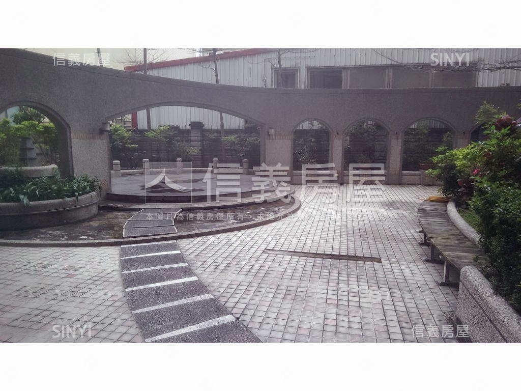 百達翡翠美三房房屋室內格局與周邊環境