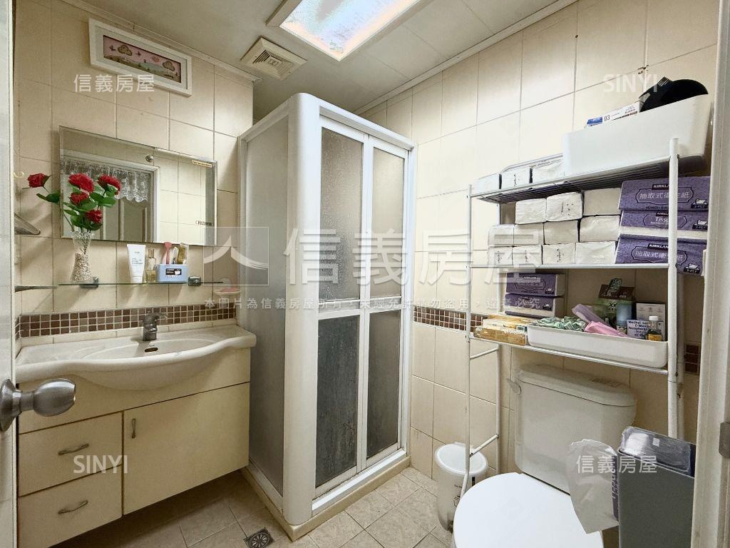 百達翡翠美三房房屋室內格局與周邊環境