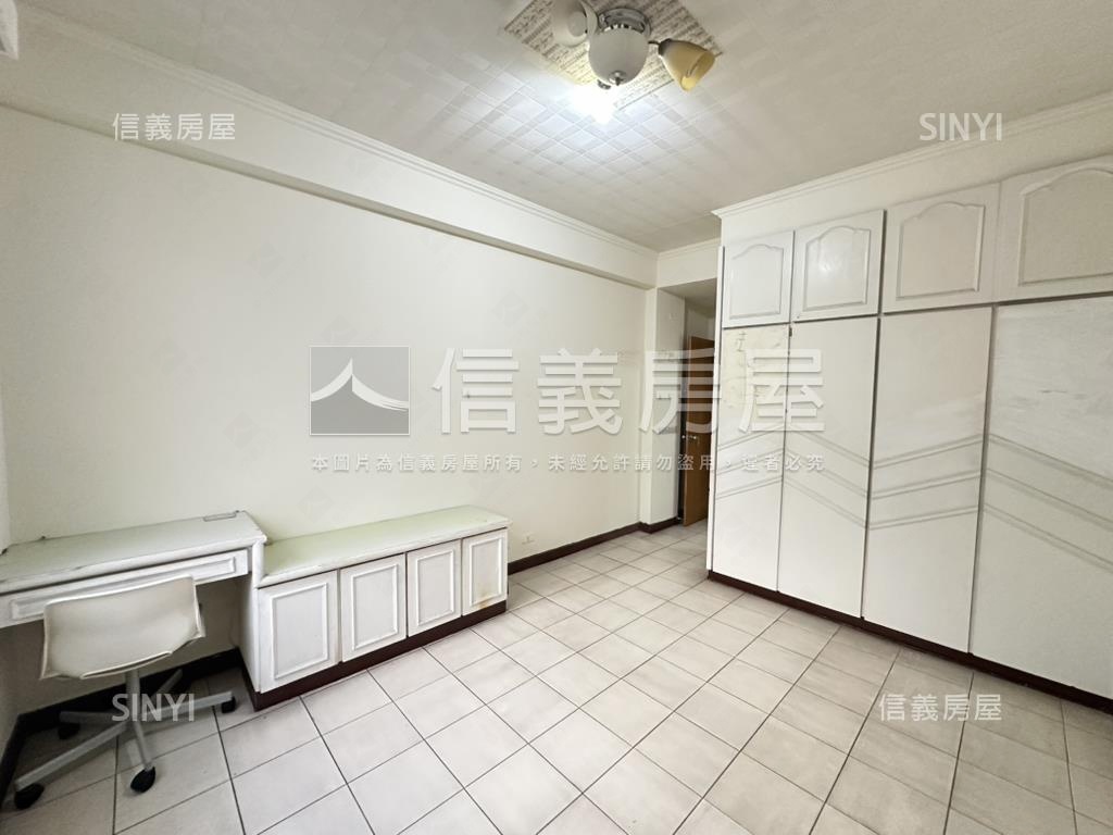 中興路方正公寓２樓房屋室內格局與周邊環境