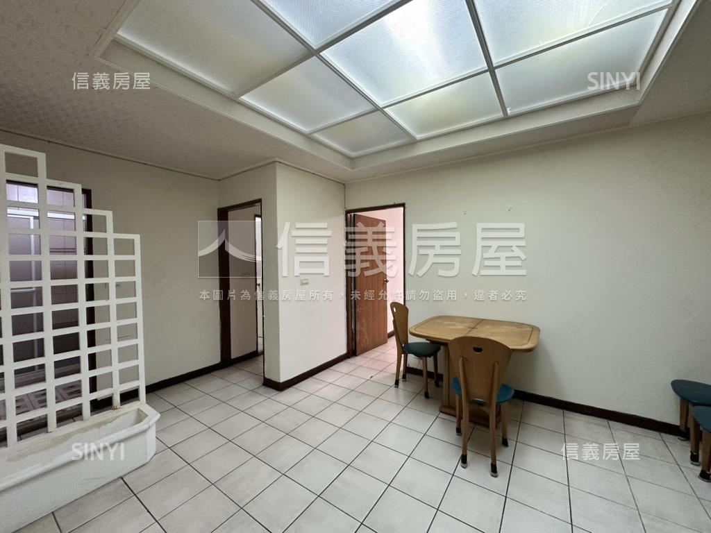 中興路方正公寓２樓房屋室內格局與周邊環境