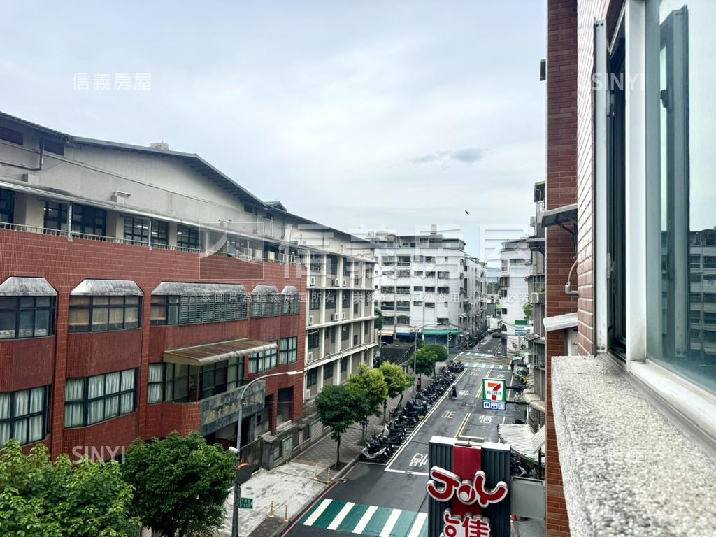 文林世家稀有大三房車位房屋室內格局與周邊環境