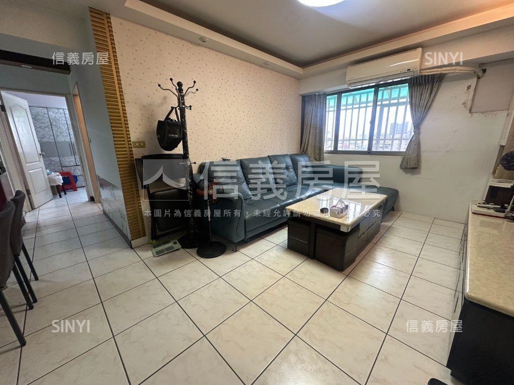 低總價首購兩房房屋室內格局與周邊環境
