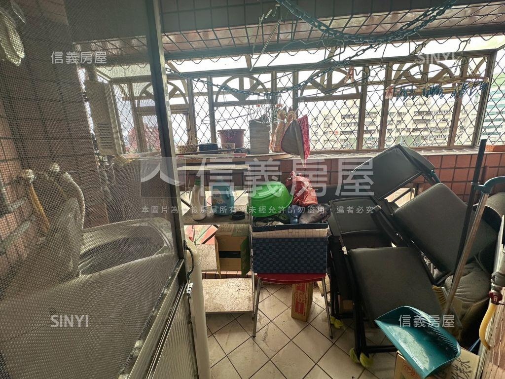 低總價首購兩房房屋室內格局與周邊環境