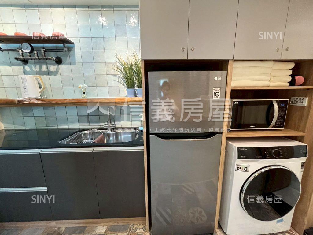 西區！！裝潢美透天房屋室內格局與周邊環境