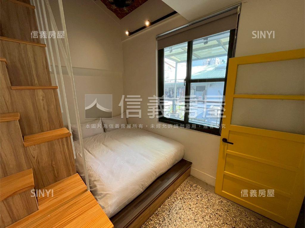 西區！！裝潢美透天房屋室內格局與周邊環境