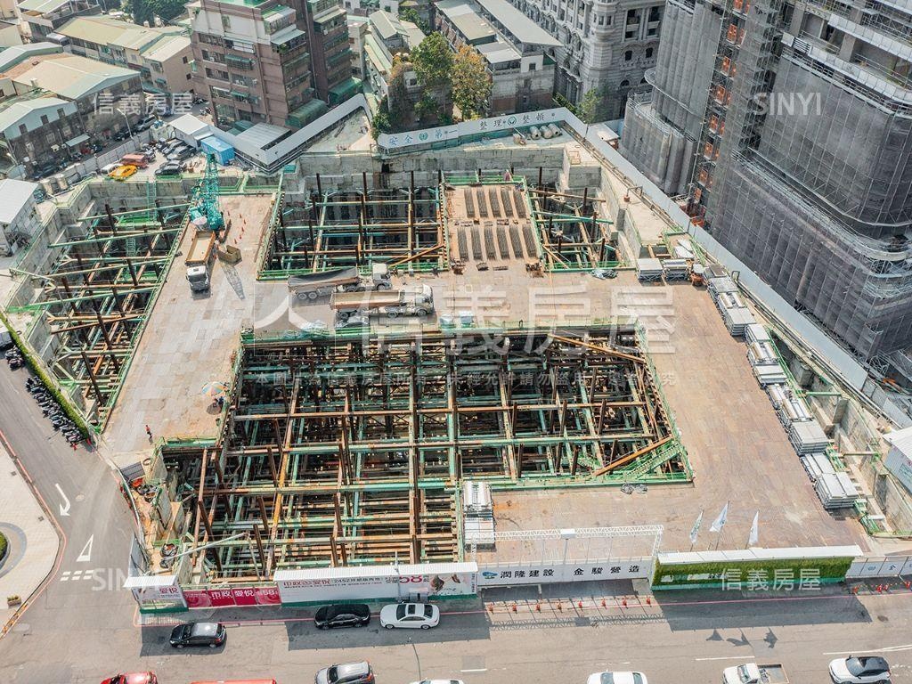 市政愛悅Ｃ０３棟２０樓房屋室內格局與周邊環境
