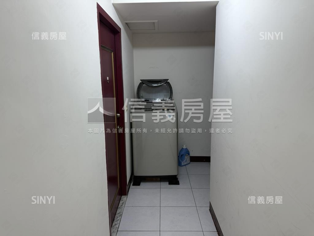 金貴大樓收租寶房屋室內格局與周邊環境